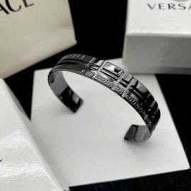 Picture of Versace Bracelet _SKUVersacebracelet12290216623